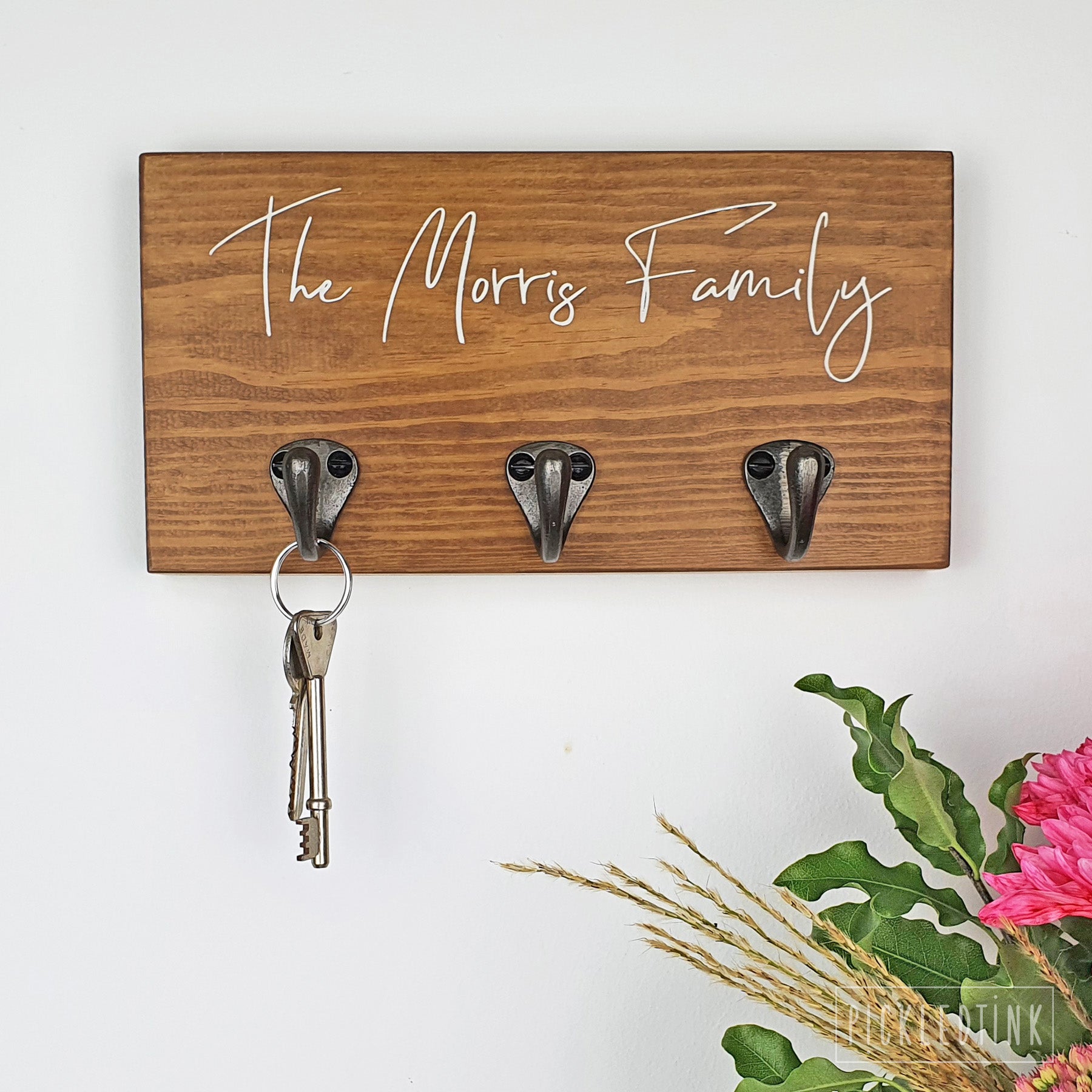 Personalised key shop holder